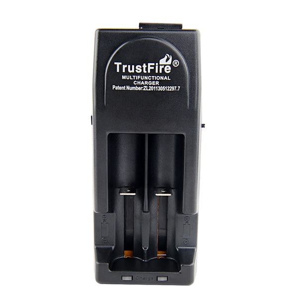 TrustFire Oplader