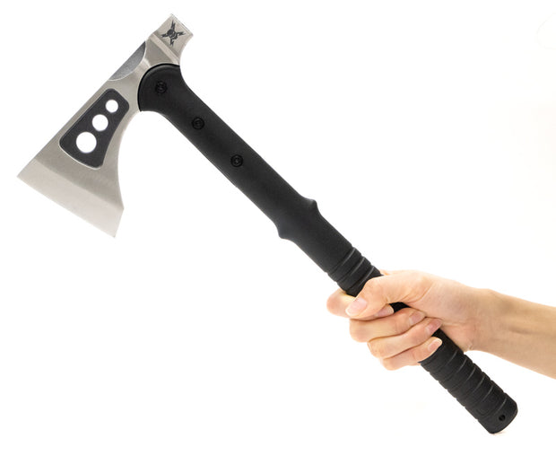 United Cutlery M48 Woodsman bijl